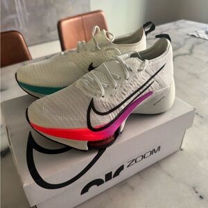 Nike Zoom White Sneakers with Multicolor Accents